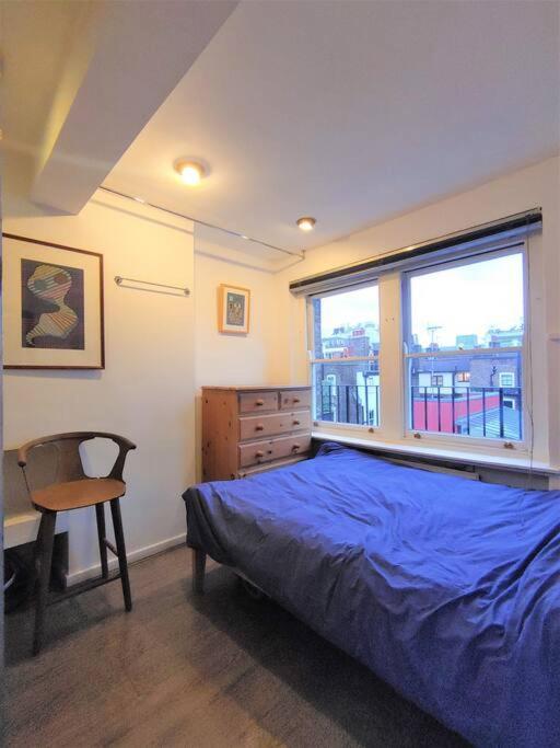 Stylish Apartment Near Carnaby Street, Sleeps 4. Лондон Екстериор снимка